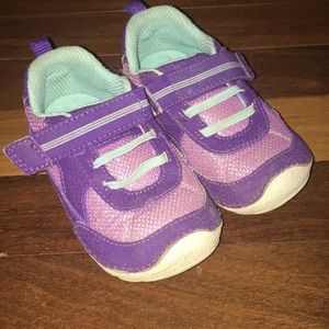 Stride Rite size 6xw sneaker